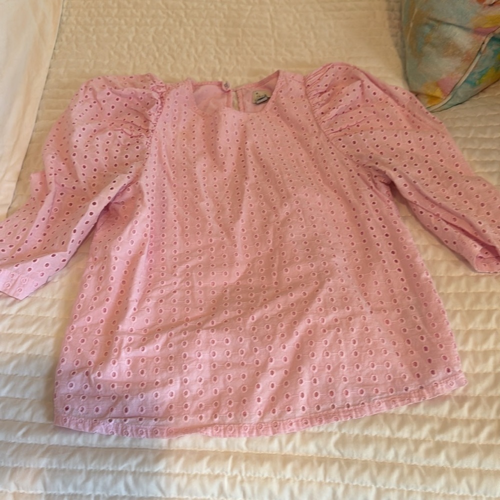 Pink top - Picture 3 of 7